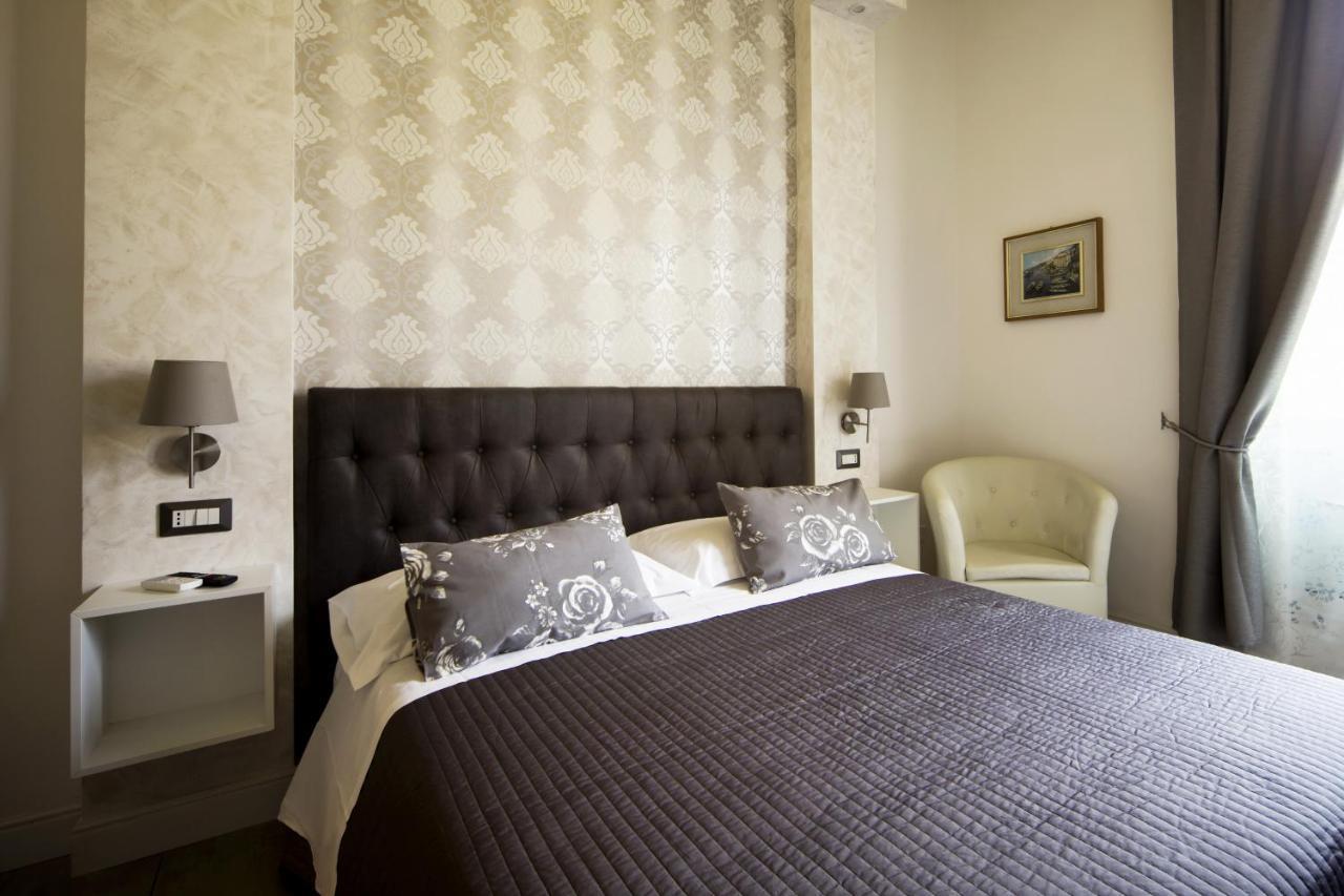 Residenza Tupini, S.Pietro Suites Rom Exteriör bild