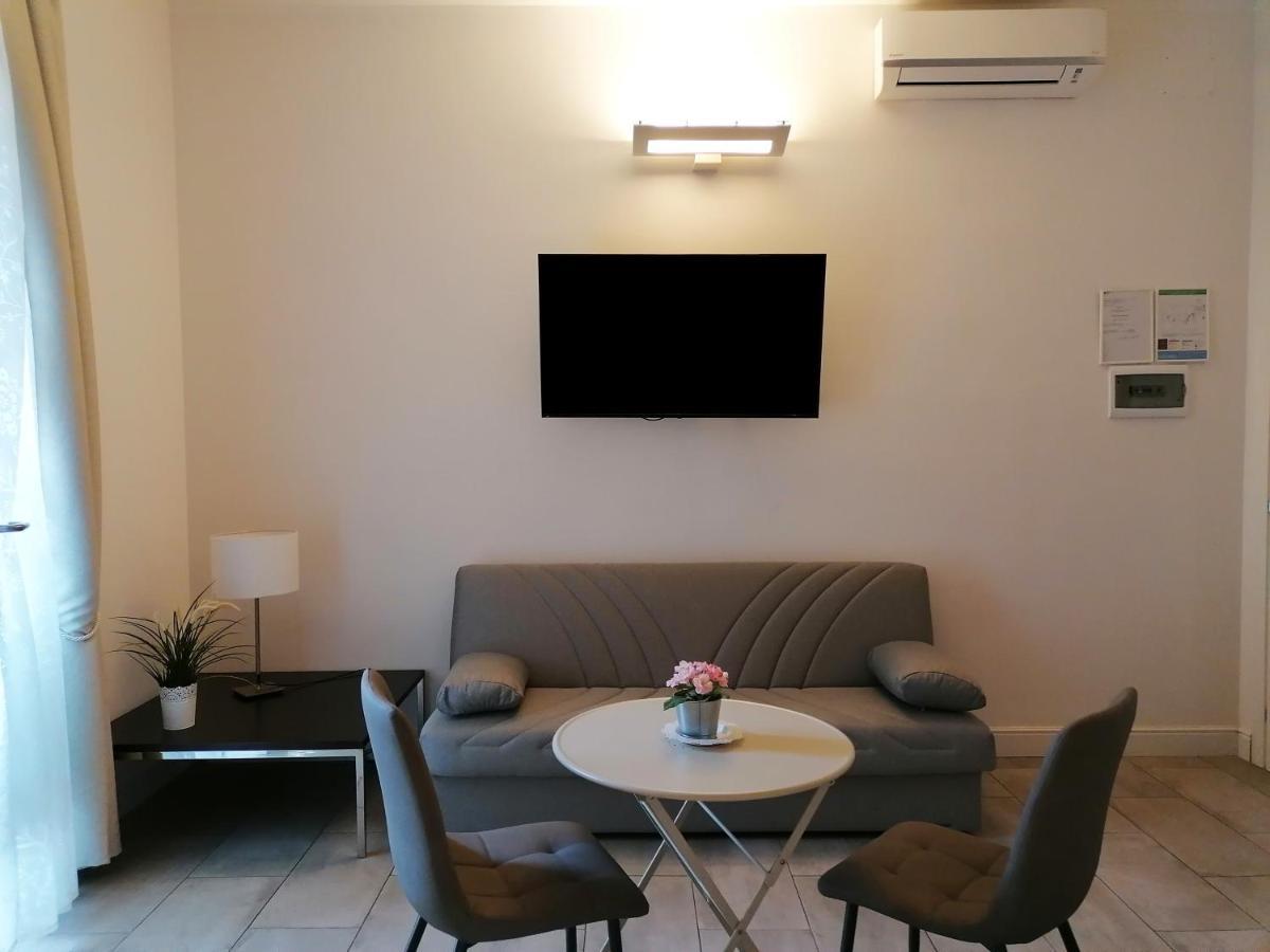 Residenza Tupini, S.Pietro Suites Rom Exteriör bild